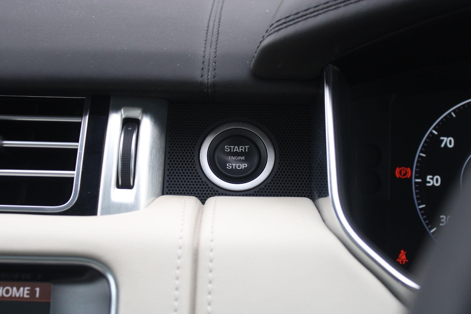 Used Land Rover Range Rover 2017 for sale - 76084402: Photo 40