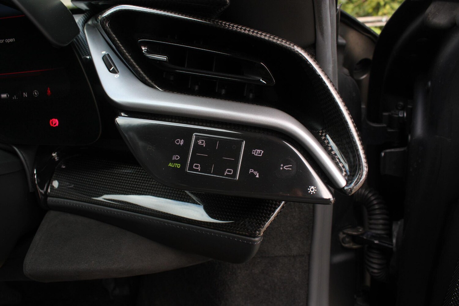 Used Ferrari SF90 Spider for sale - 78156949: Photo 10