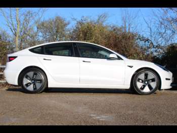 Used Tesla Model 3 2021 for sale - 73944634: Photo