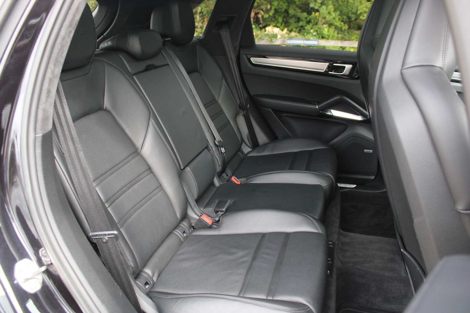 Used Porsche Cayenne 2018 for sale - 76988003: Photo 12