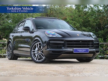 Used Porsche Cayenne 2018 for sale - 76988003: Photo