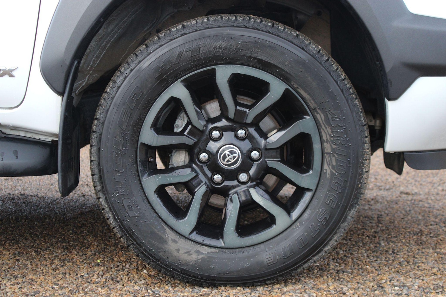 Used Toyota Hilux 2023 for sale - 76990338: Photo 14