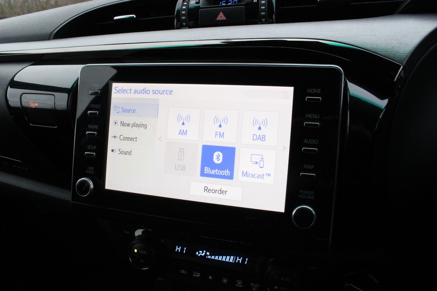 Used Toyota Hilux 2023 for sale - 76990338: Photo 26