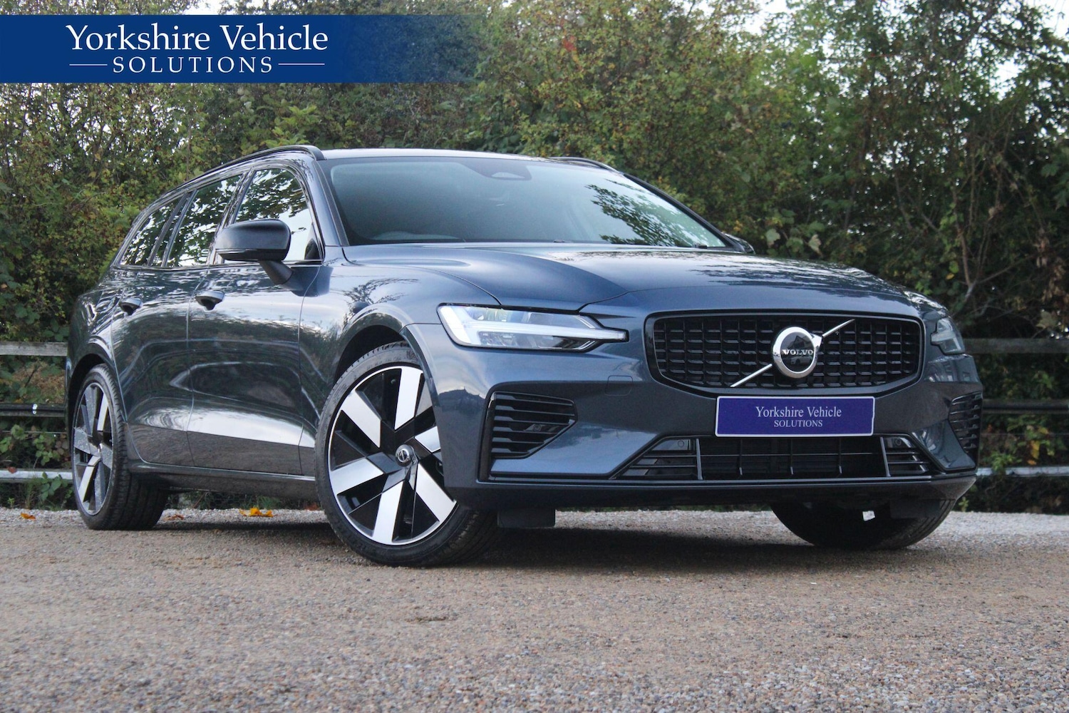 Used Volvo V60 2025 for sale - 76214700: Photo 1