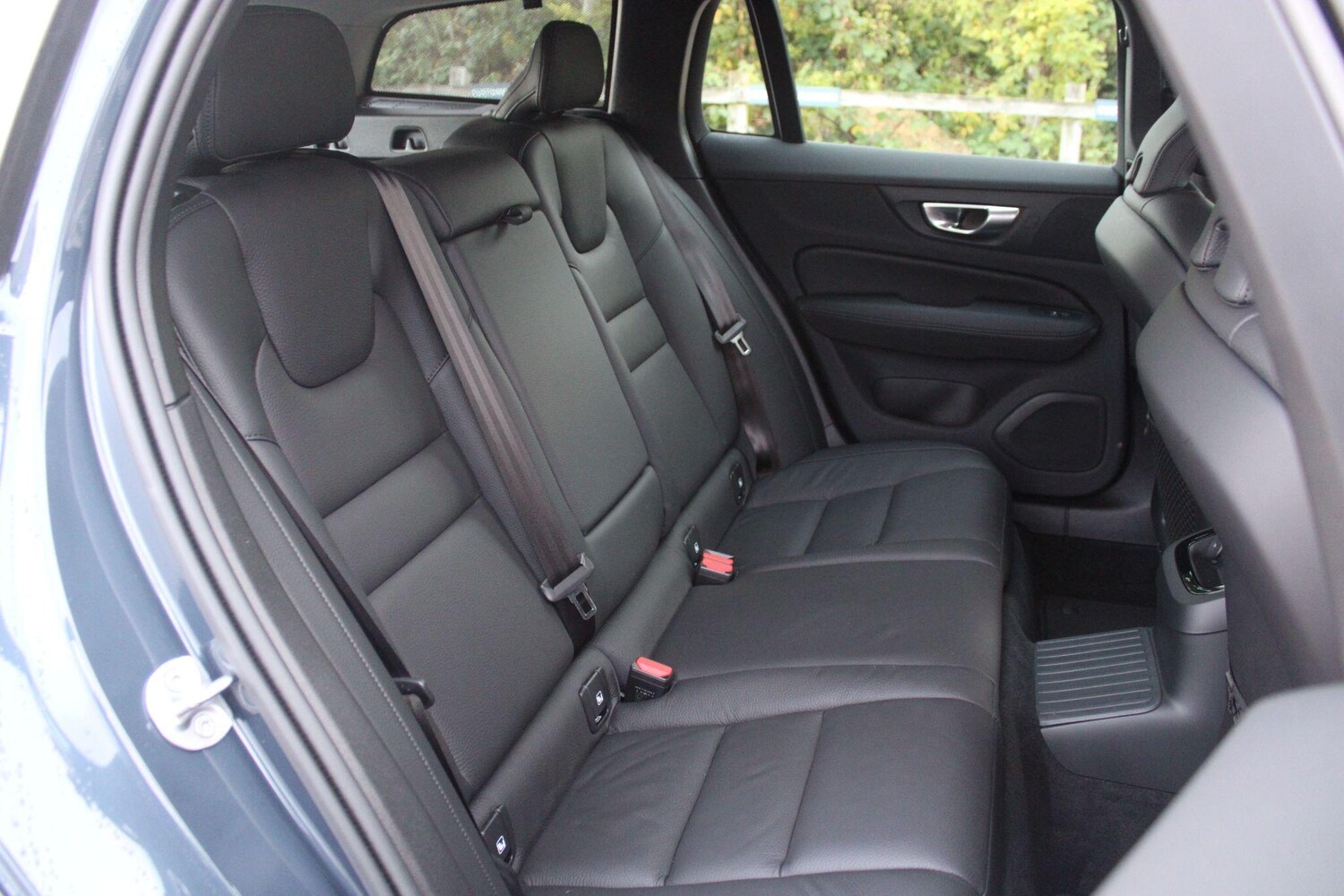 Used Volvo V60 2025 for sale - 76214700: Photo 10