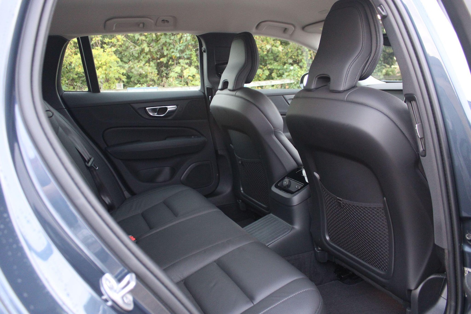 Used Volvo V60 2025 for sale - 76214700: Photo 11