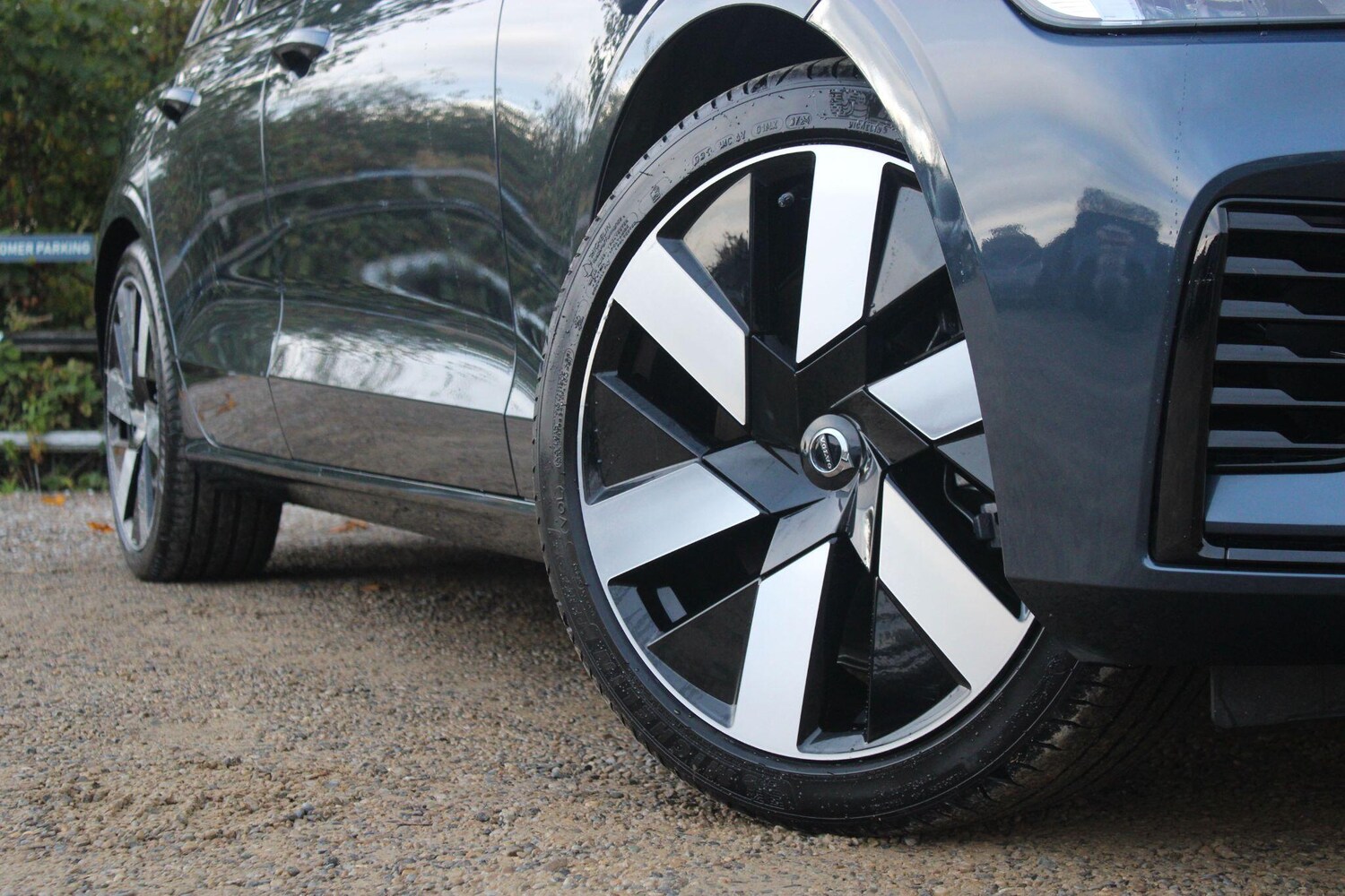 Used Volvo V60 2025 for sale - 76214700: Photo 8