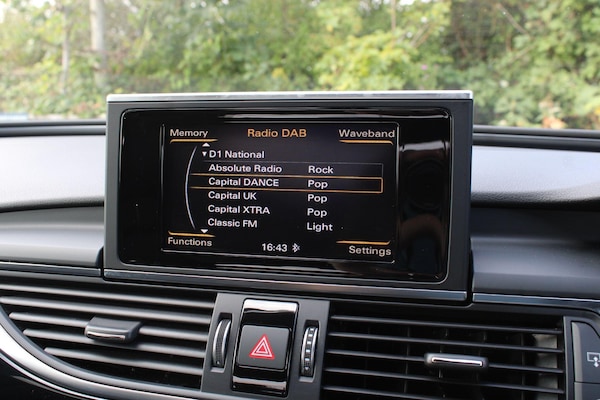 Used Audi S6 Saloon for sale - 75600664: Photo 26