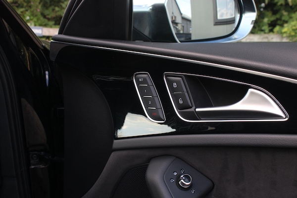 Used Audi S6 Saloon for sale - 75600664: Photo 30
