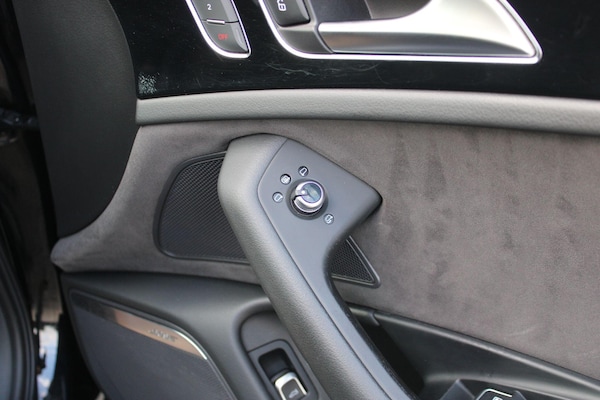 Used Audi S6 Saloon for sale - 75600664: Photo 37