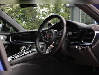 Used Porsche Panamera 2017 for sale - 78601822: Photo