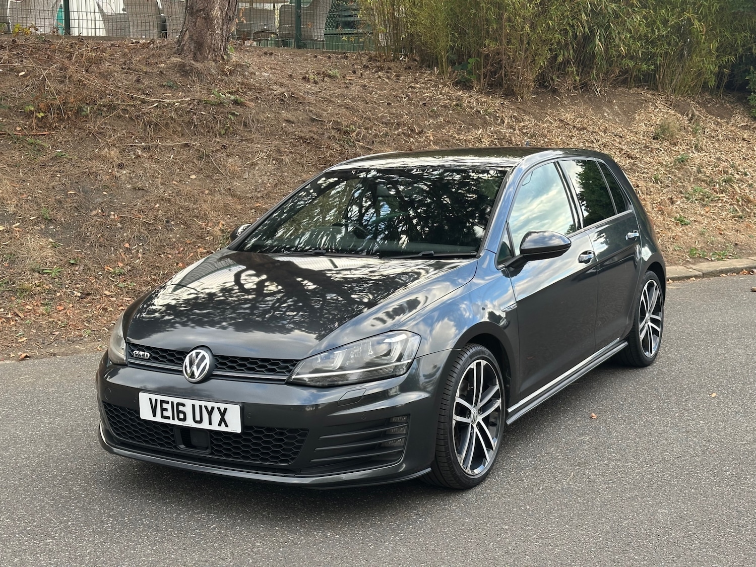 Used Volkswagen Golf 2016 for sale - 77179887: Photo 3