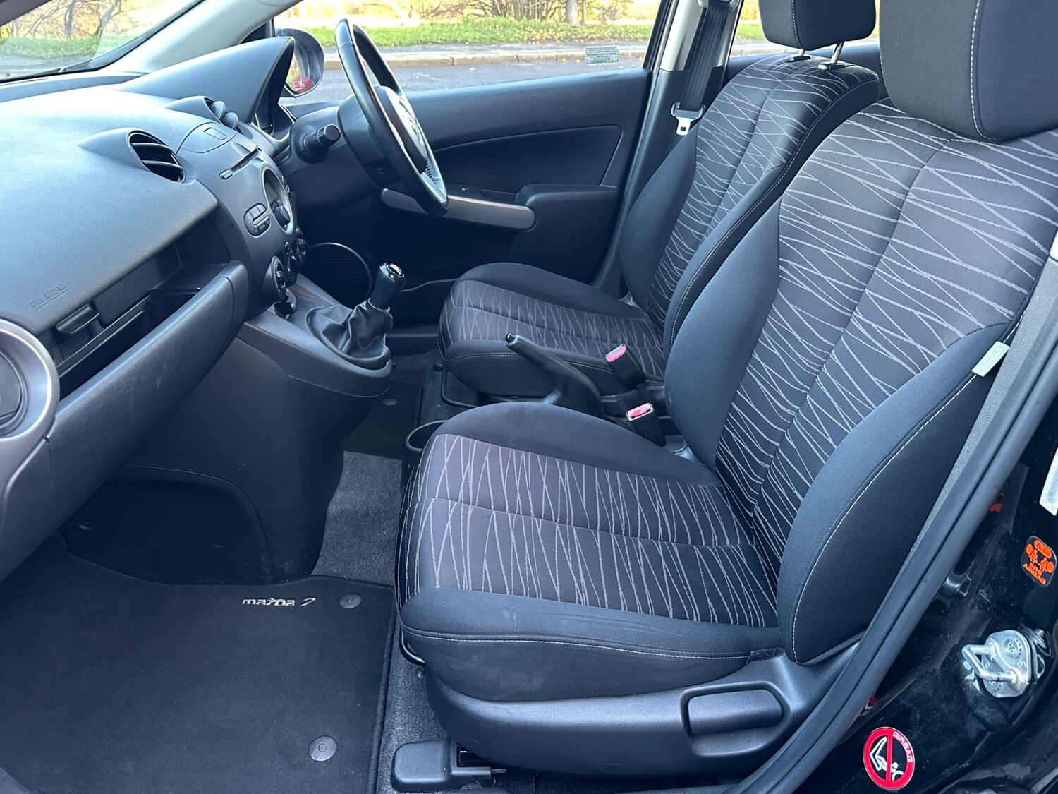 Used Mazda Mazda2 2007 for sale - 76987090: Photo 5