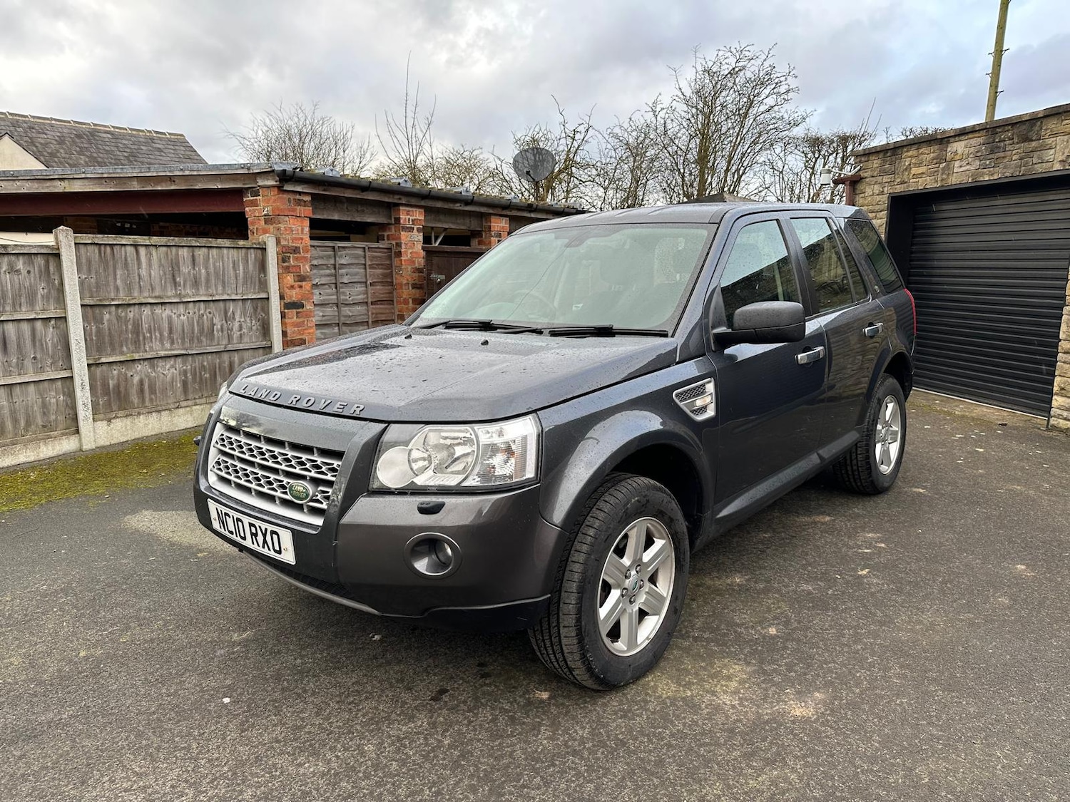 Used Land Rover Freelander 2010 for sale - 76767174: Photo 1
