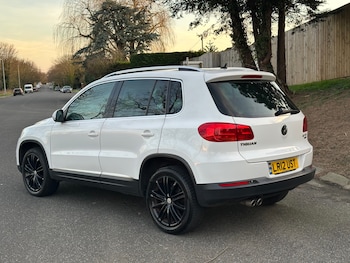 Used Volkswagen Tiguan 2012 for sale - 77654032: Photo