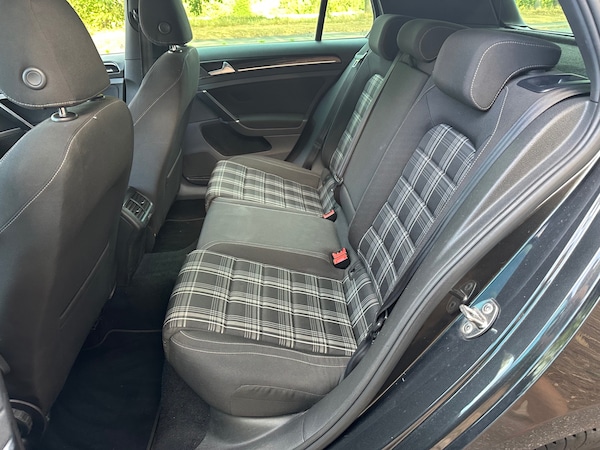Used Volkswagen Golf 2016 for sale - 75686261: Photo 6