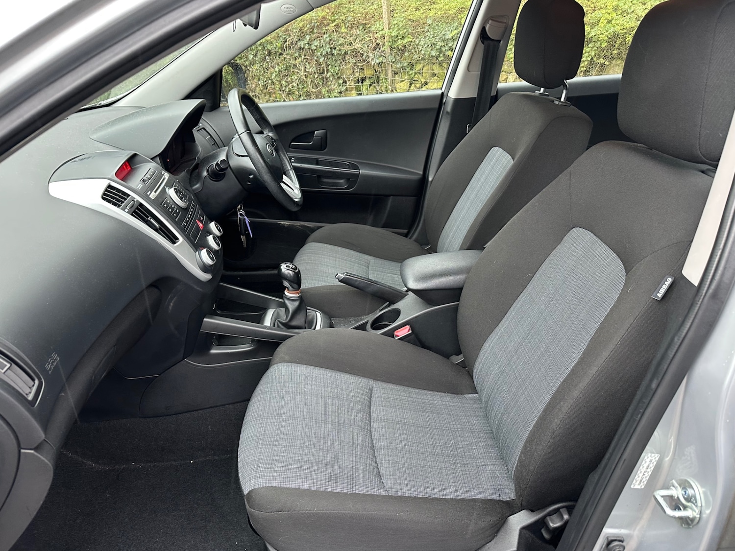 Used Kia Ceed 2010 for sale - 77517753: Photo 5