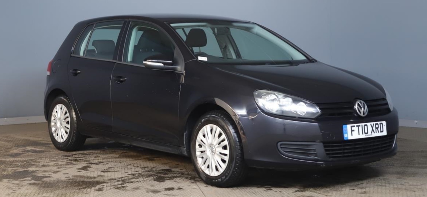 Used Volkswagen Golf 2010 for sale - 77668372: Photo 1
