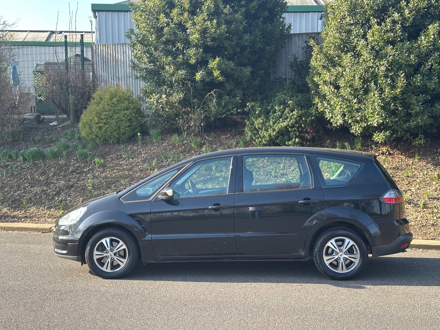 Used Ford S-Max 2010 for sale - 77742961: Photo 13
