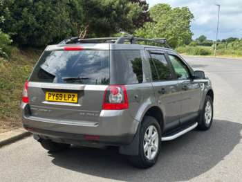 Used Land Rover Freelander 2010 for sale - 74718482: Photo