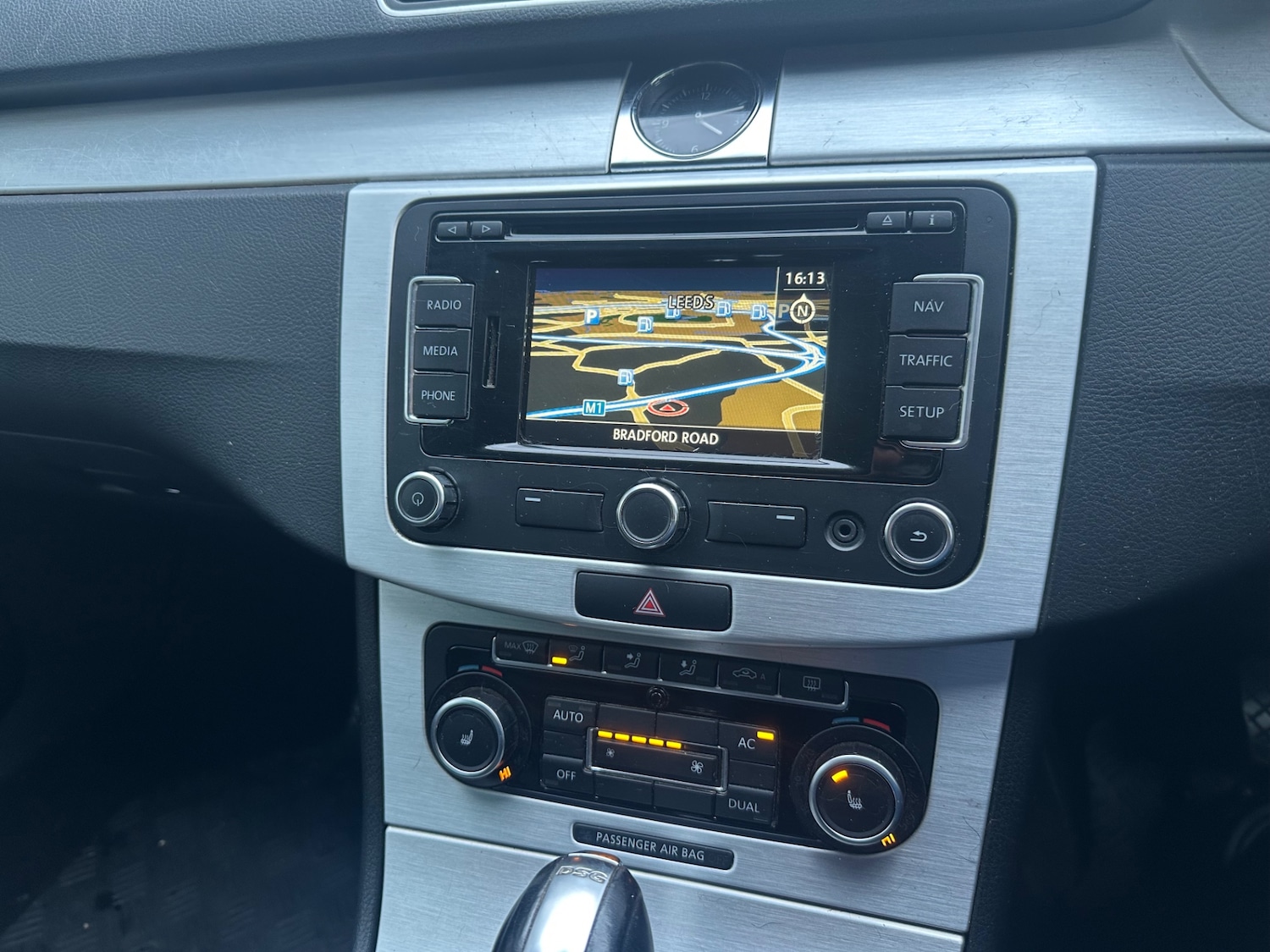 Used Volkswagen Passat 2011 for sale - 77619440: Photo 9