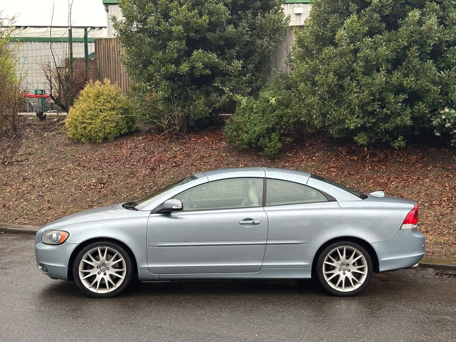 Used Volvo C70 2009 for sale - 77340298: Photo 17