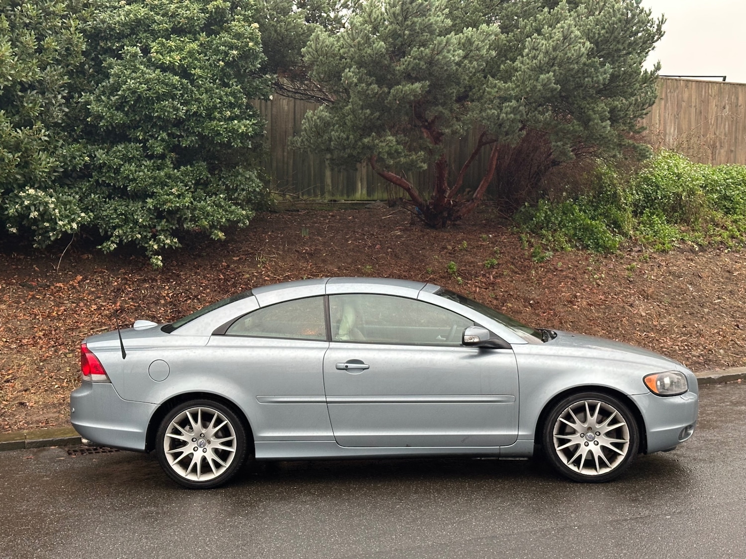 Used Volvo C70 2009 for sale - 77340298: Photo 19