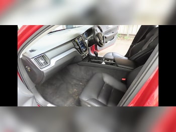 Used Volvo V60 2019 for sale - 79483564: Photo