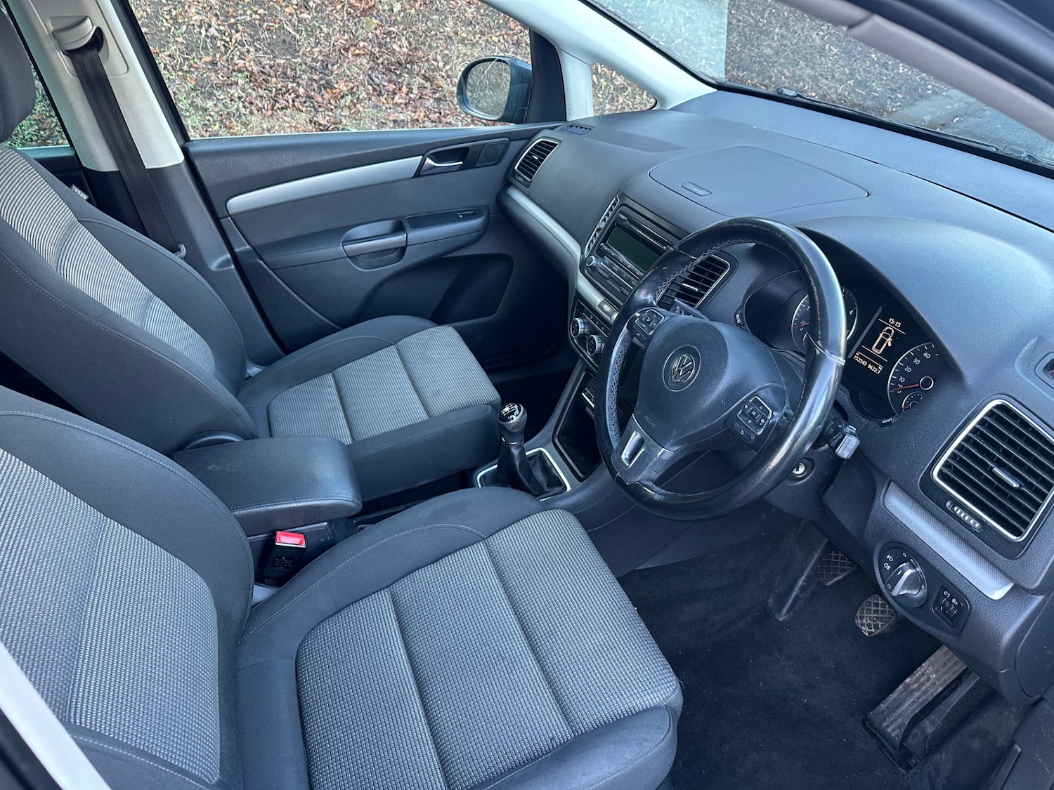 Used Volkswagen Sharan 2012 for sale - 77224861: Photo 16