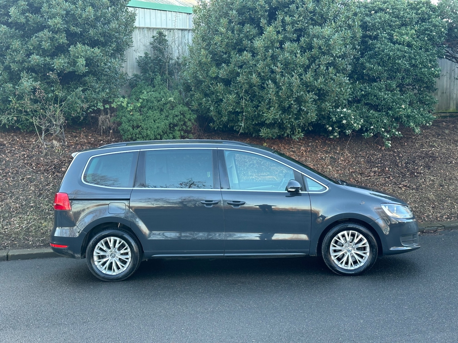 Used Volkswagen Sharan 2012 for sale - 77224861: Photo 19