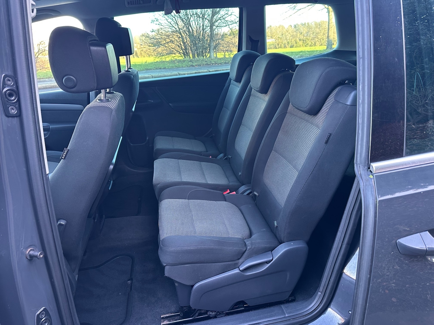 Used Volkswagen Sharan 2012 for sale - 77224861: Photo 6