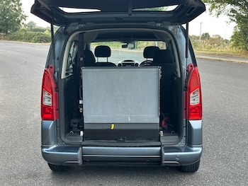 Used Citroen Berlingo 2010 for sale - 75561687: Photo
