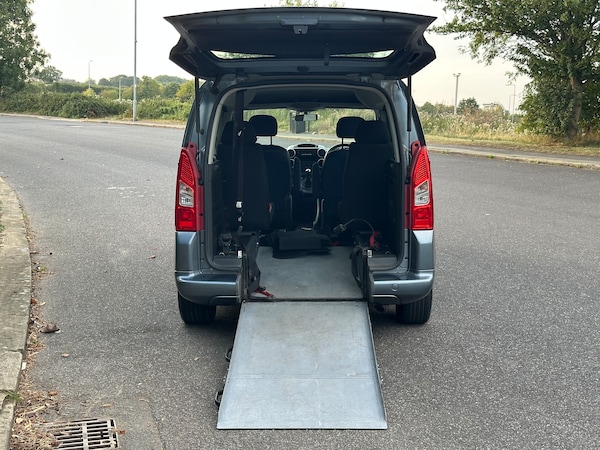 Used Citroen Berlingo Multispace 2010 for sale - 75561687: Photo 5