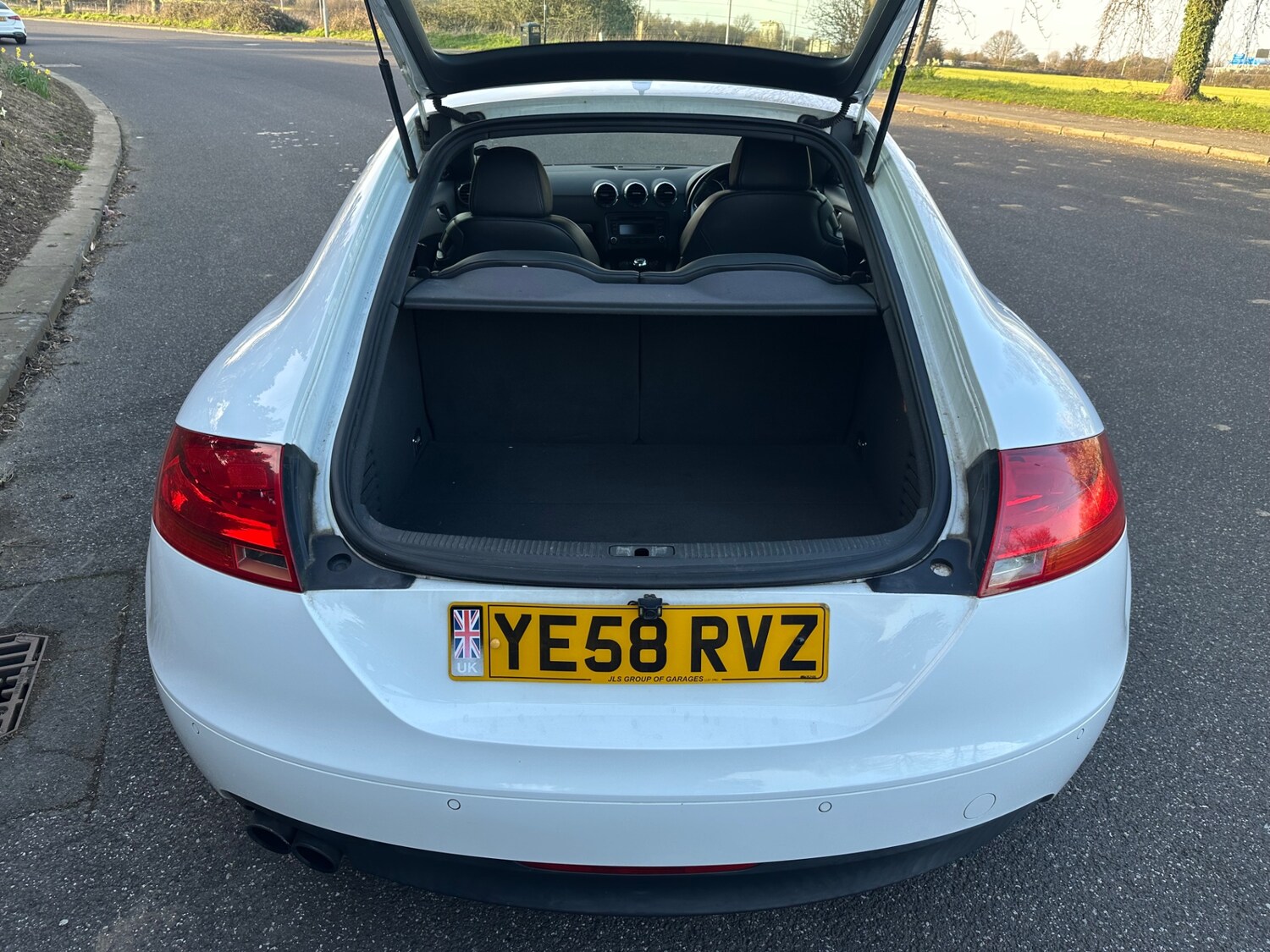 Used Audi TT 2009 for sale - 77934494: Photo 11