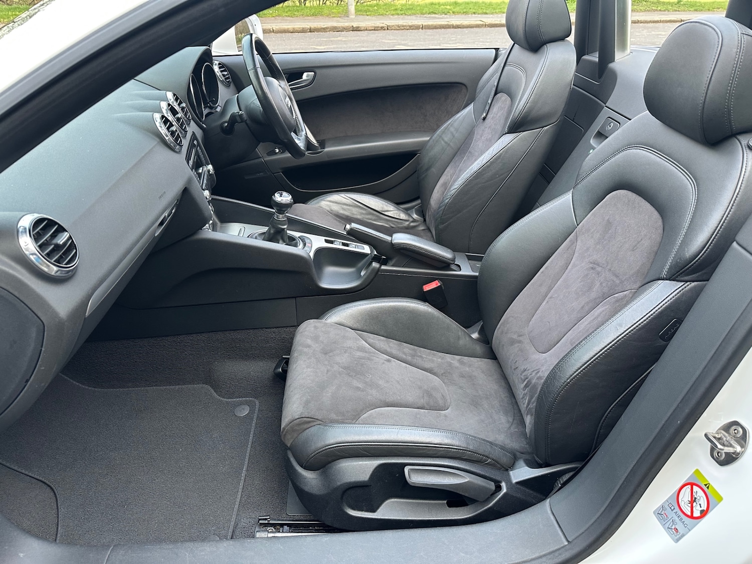 Used Audi TT 2012 for sale - 78028770: Photo 5