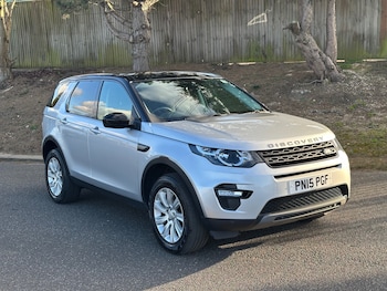 Used Land Rover Discovery Sport 2015 for sale - 78175458: Photo