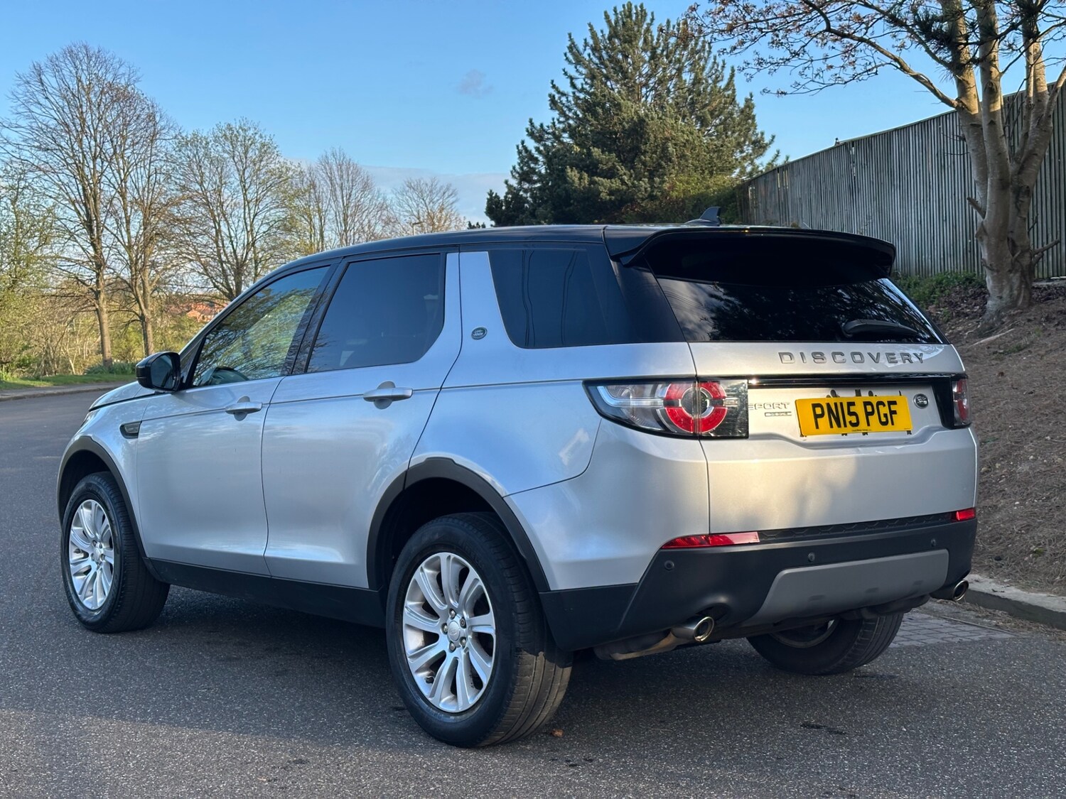 Used Land Rover Discovery Sport 2015 for sale - 78175458: Photo 4