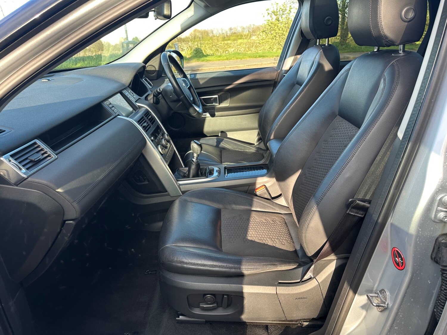 Used Land Rover Discovery Sport 2015 for sale - 78175458: Photo 5