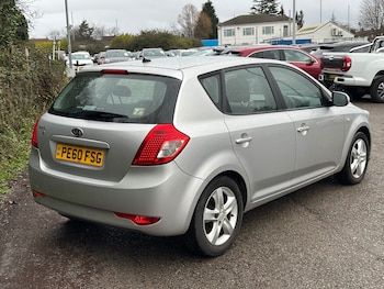 Used Kia Ceed 2010 for sale - 78443182: Photo