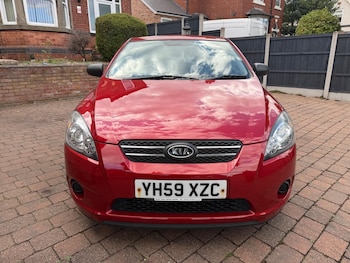 Used Kia Pro Ceed 2009 for sale - 79396024: Photo