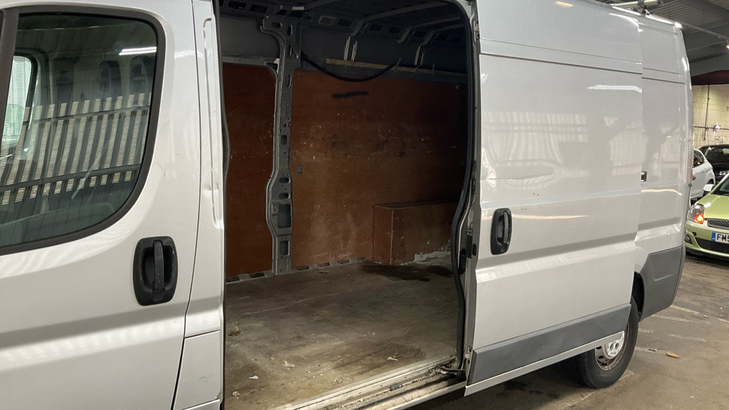 Used Peugeot Boxer 2017 for sale - 76156869: Photo 6