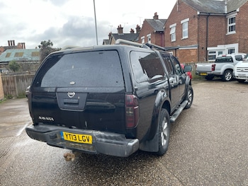 Used Nissan Navara 2013 for sale - 77707341: Photo