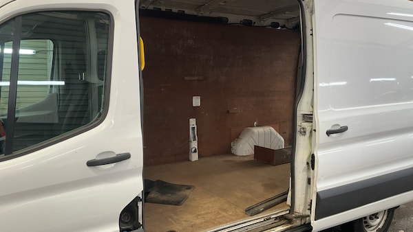 Used Ford Transit 2017 for sale - 76205308: Photo 8