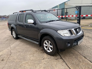 Used Nissan Navara 2013 for sale - 77033690: Photo