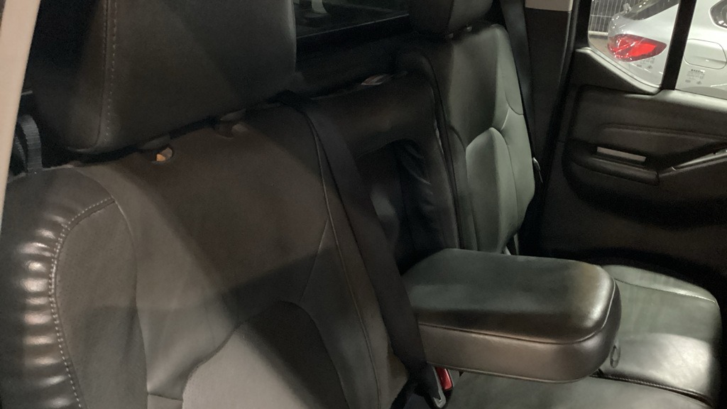 Used Nissan Navara 2013 for sale - 77033690: Photo 9