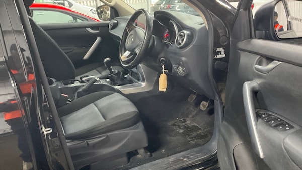 Used Mercedes-Benz X-Class 2018 for sale - 74245483: Photo 10