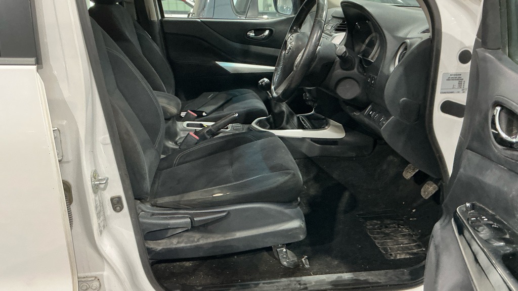 Used Nissan Navara 2016 for sale - 77504129: Photo 5
