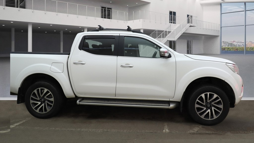 Used Nissan Navara 2016 for sale - 77504129: Photo 9