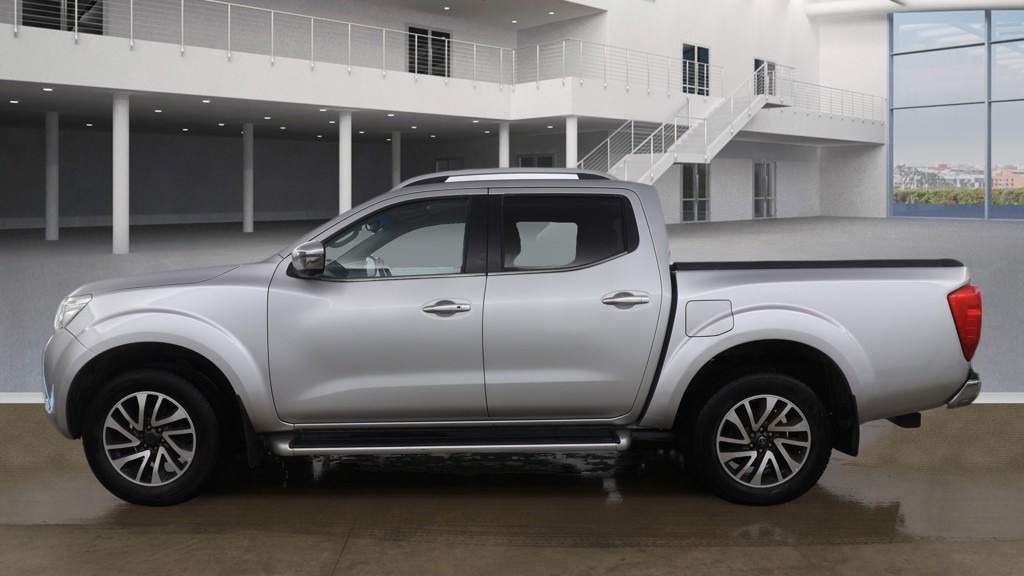 Used Nissan Navara 2017 for sale - 77707478: Photo 16