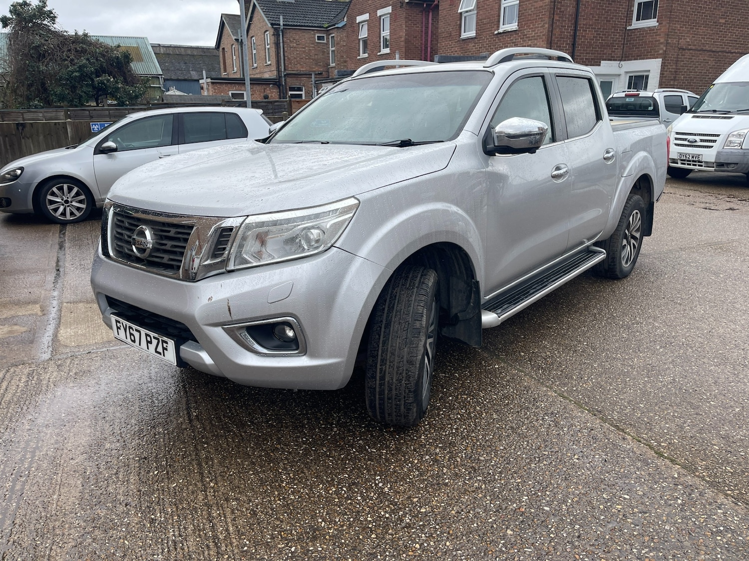 Used Nissan Navara 2017 for sale - 77707478: Photo 2